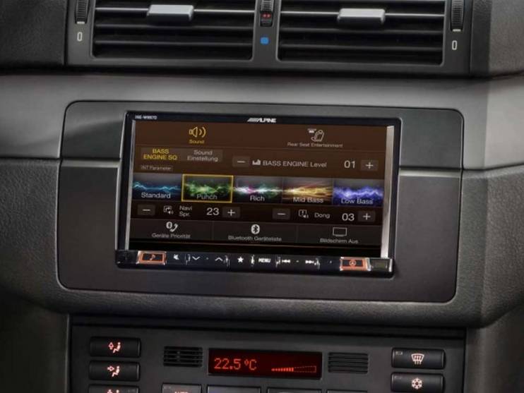 Штатное головное устройство Alpine INE-W997E46